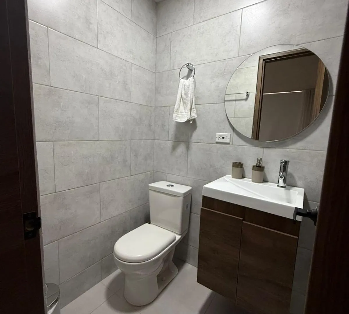 Lofts Medellin-Laureles Apartment 0*, Medellin